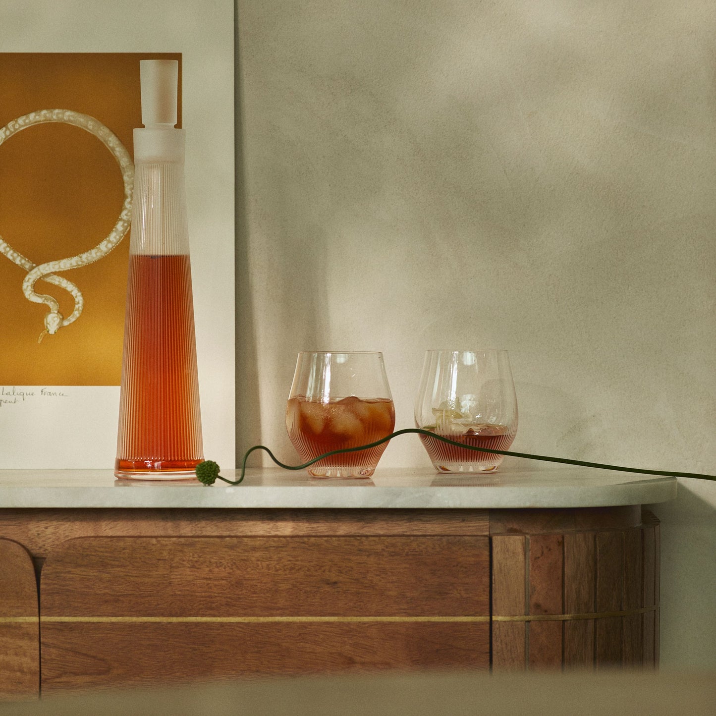 Wingen liquor decanter
