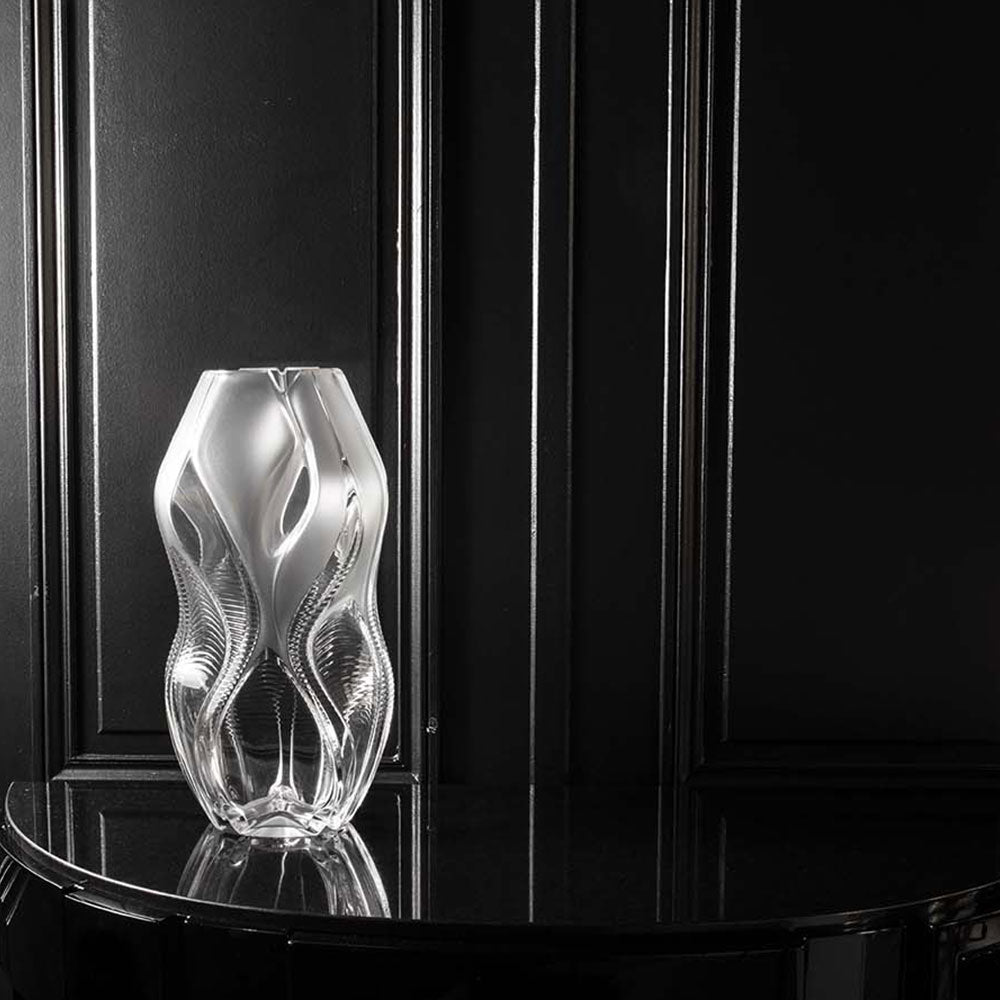 Vase Manifesto Zaha Hadid & Lalique 2014