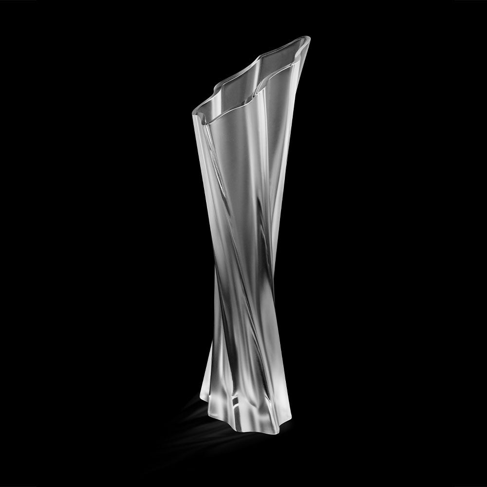 Tandrillah Vase, Elisabeth de Portzamparc & Lalique, 2019