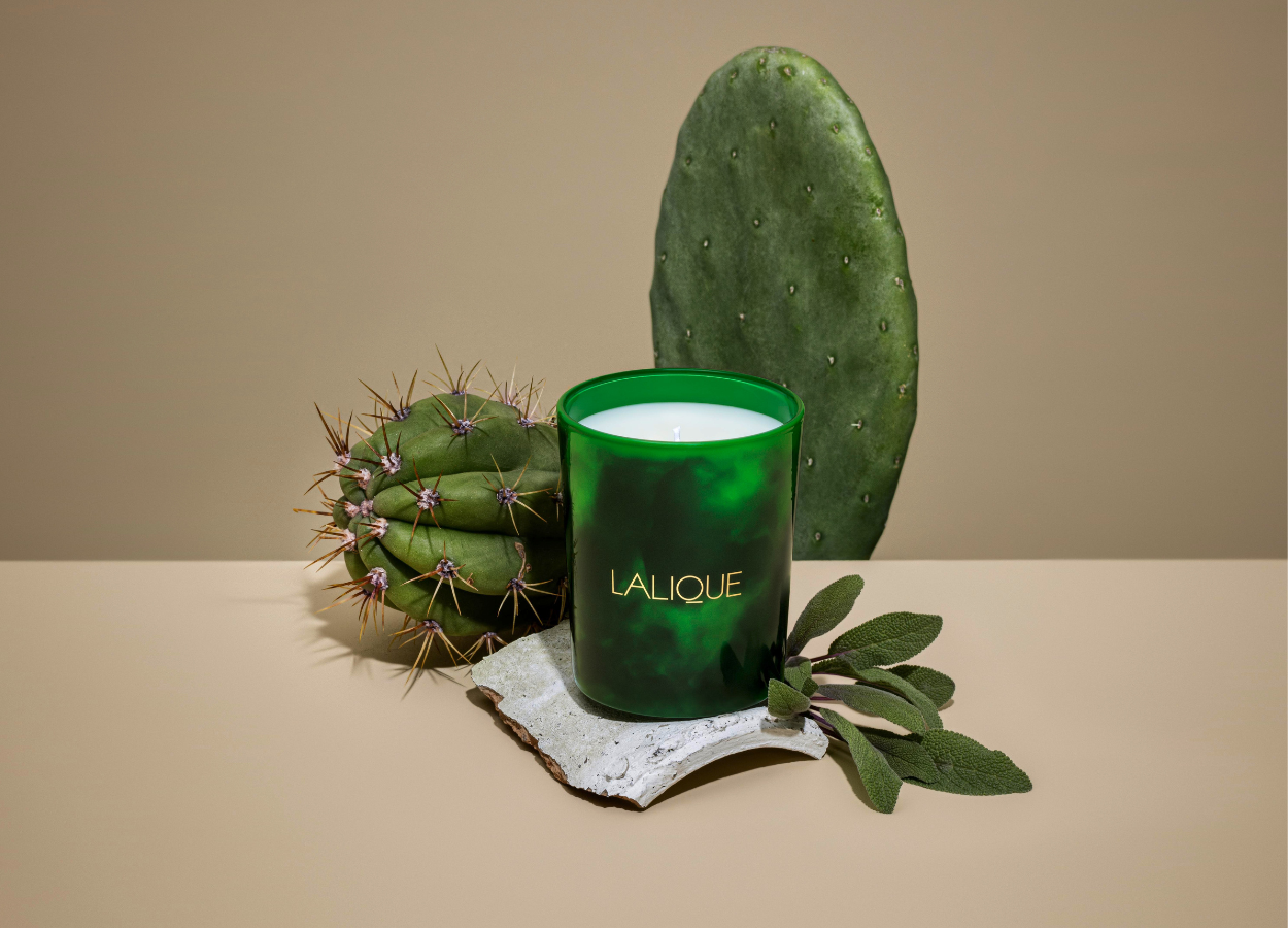 Lalique-Home-Fragrances-Candle-Cenote.png