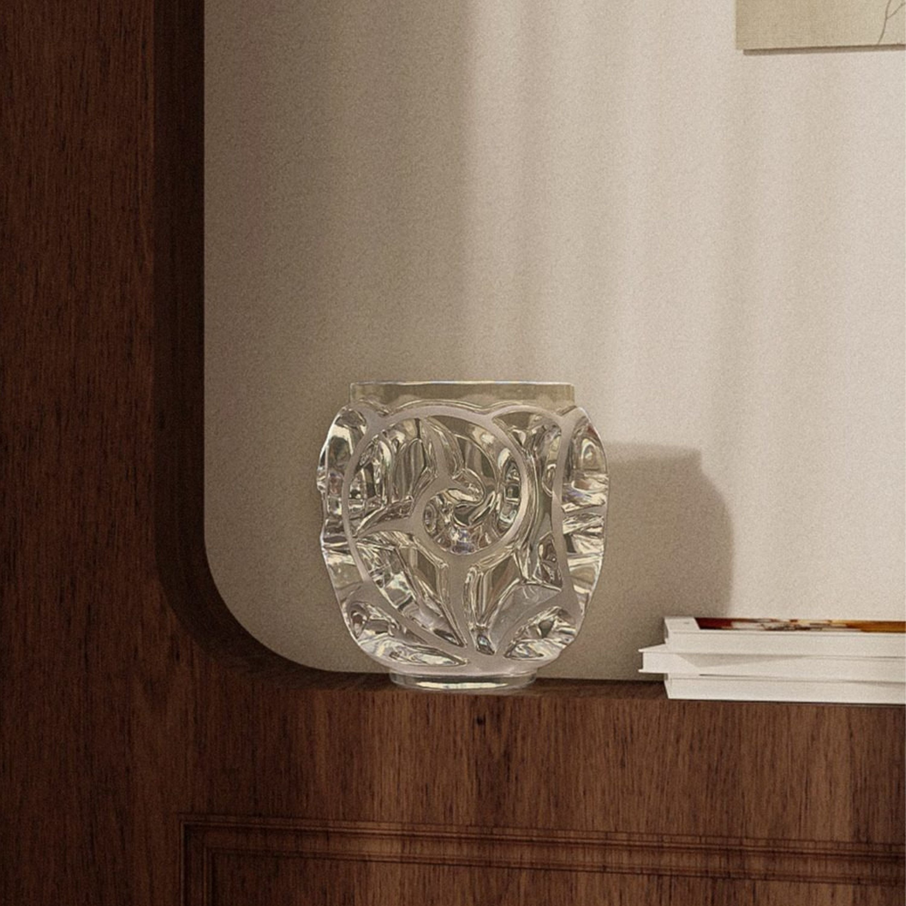 Tourbillons small vase – Lalique France