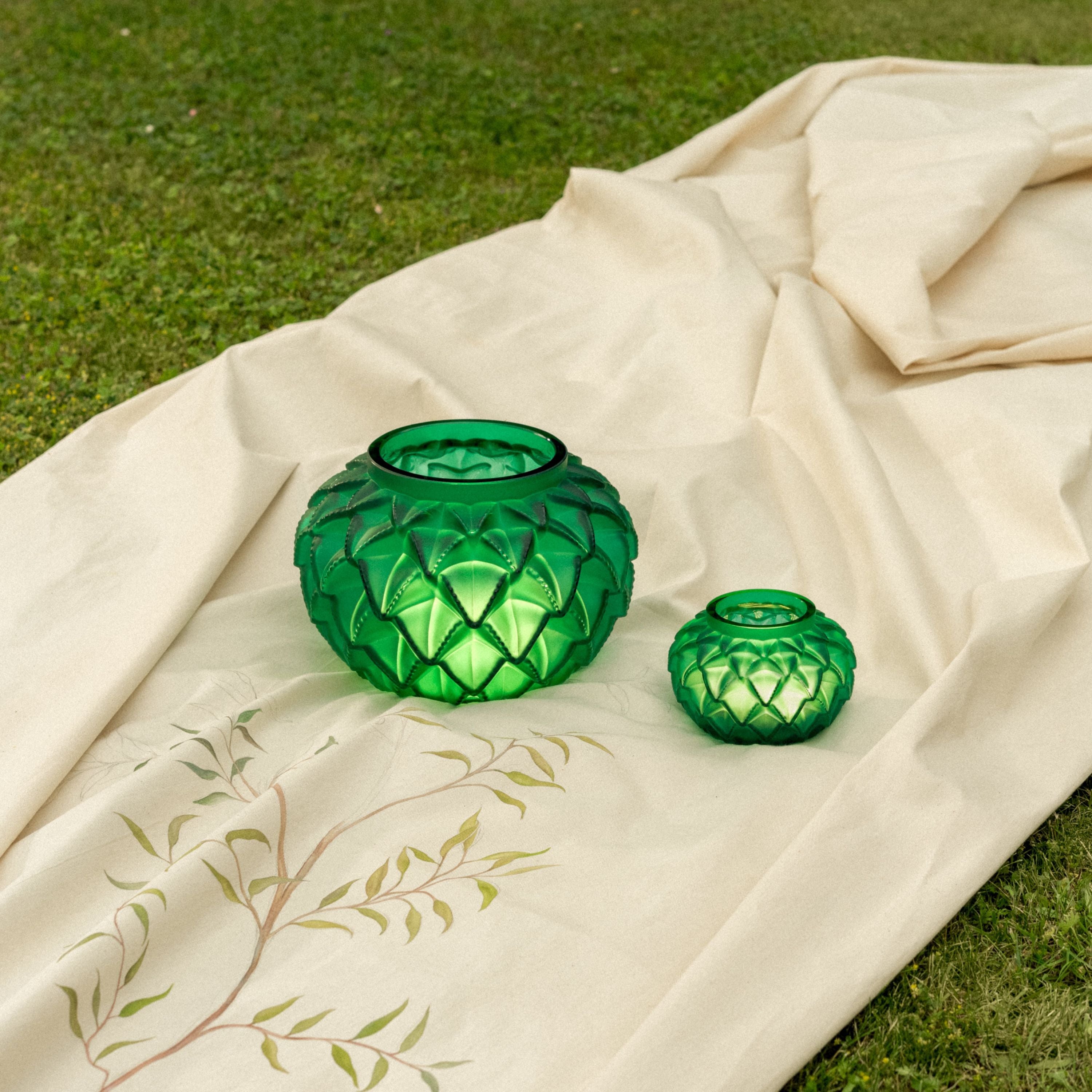 Languedoc small vase – Lalique France