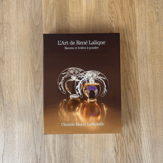 Livre "L'Art de René Lalique, flacons et boîtes à poudre"