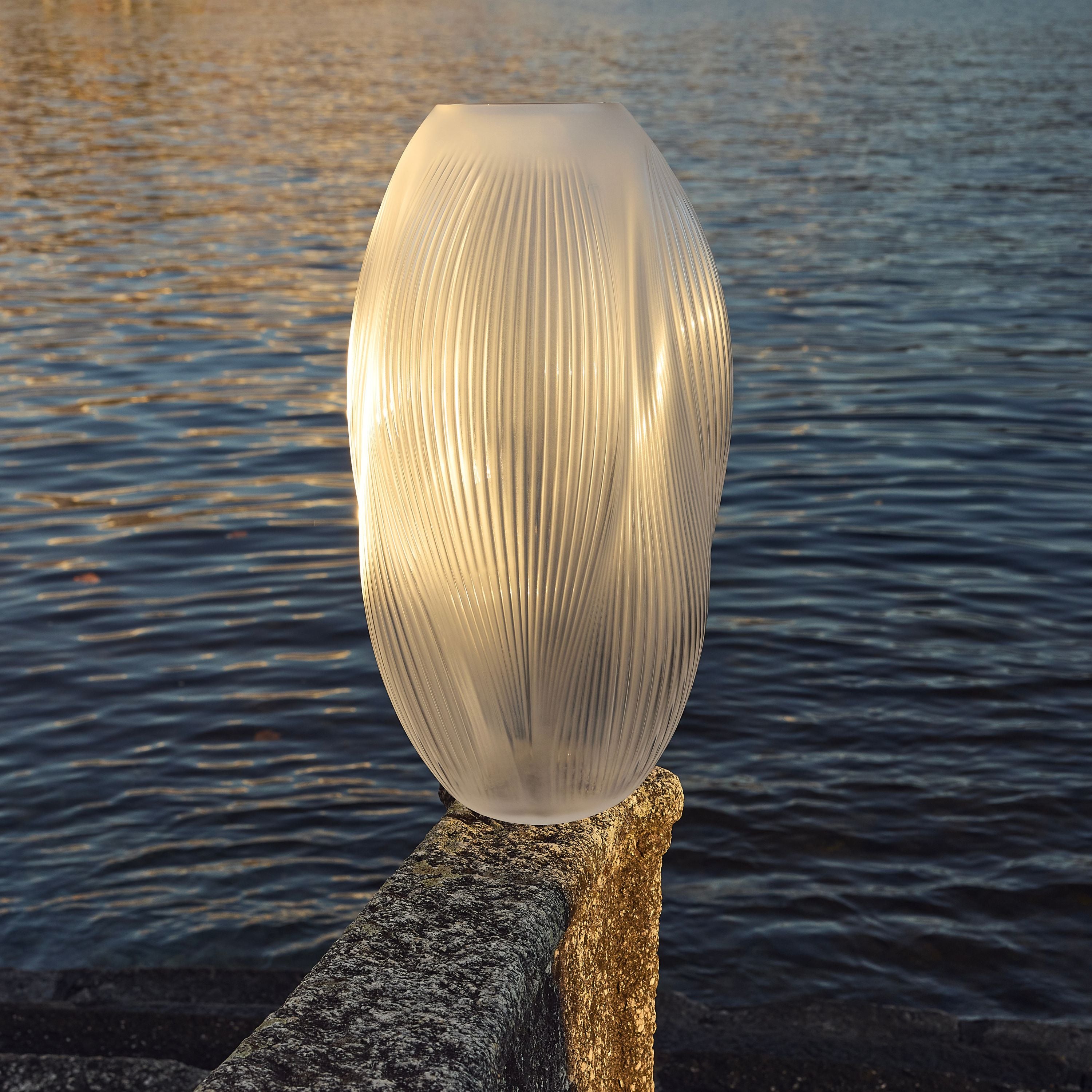 Alizé XXL Vase – Lalique France