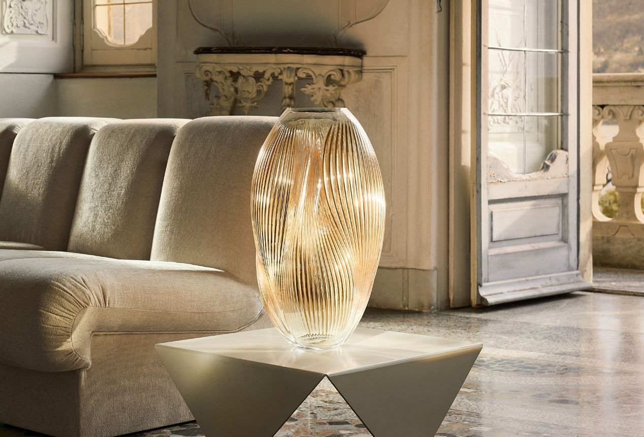 lalique-crystal-decorative-objects-gold-leaves-technique.jpg