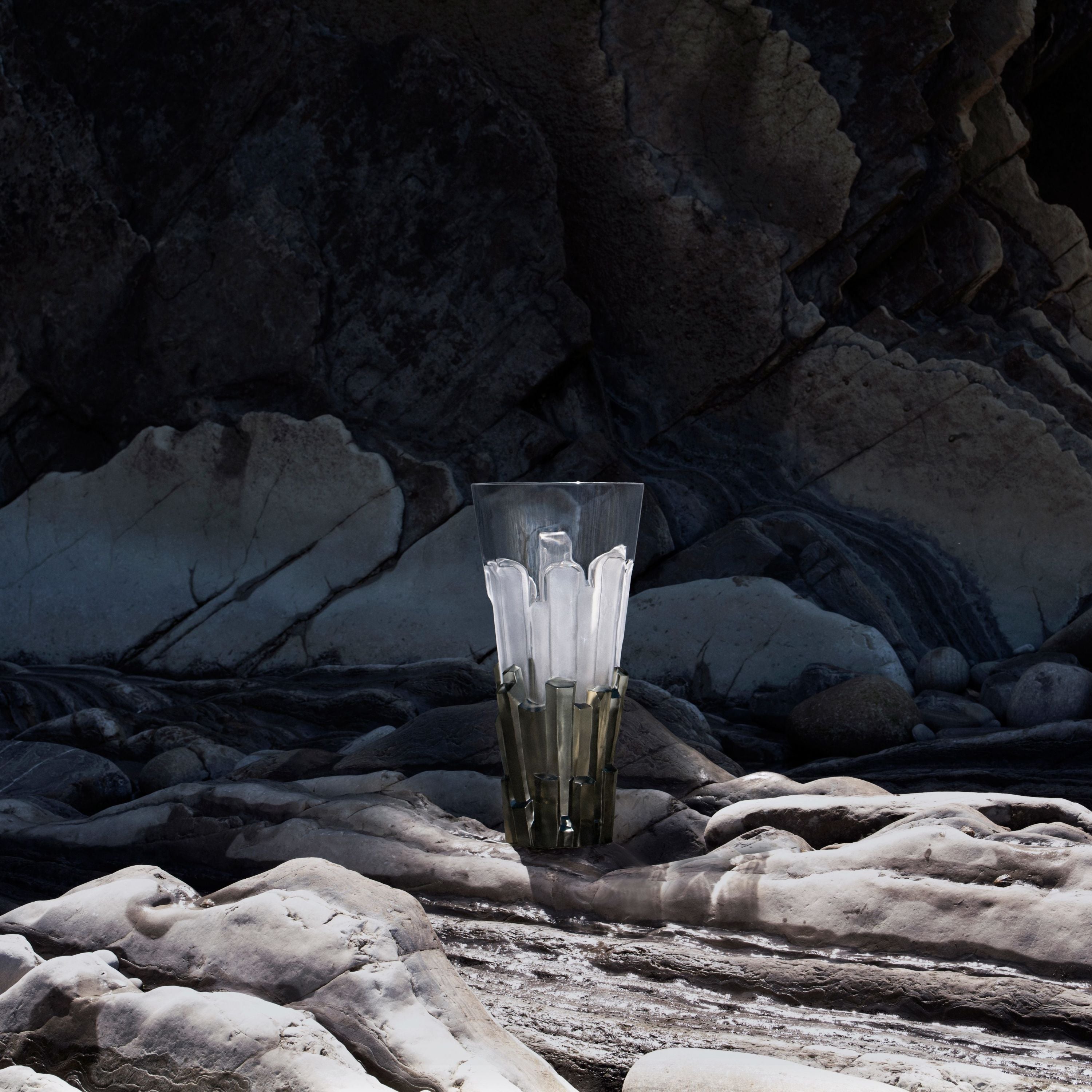 Basalte Vase – Lalique France