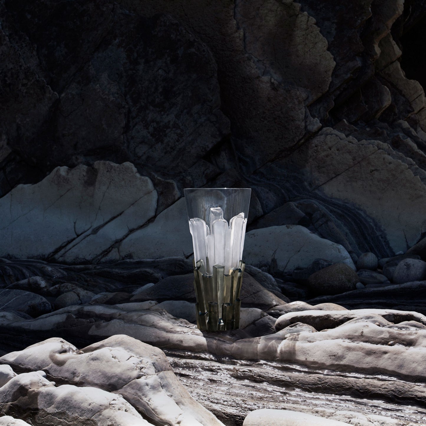 Vase Basalte