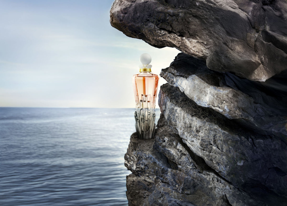 lalique-terramineral-crystal-perfume-magma-inspiration.jpg